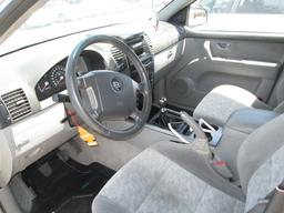 2005 KIA SORRENTO