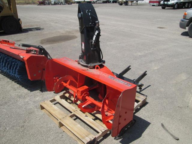 KUBOTA F5220B SNOWBLWR