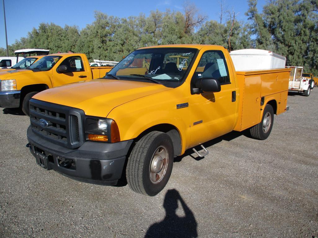 2006 FORD F-250 UTILITY