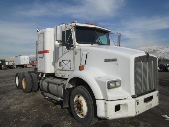 2001 KENWORTH T800