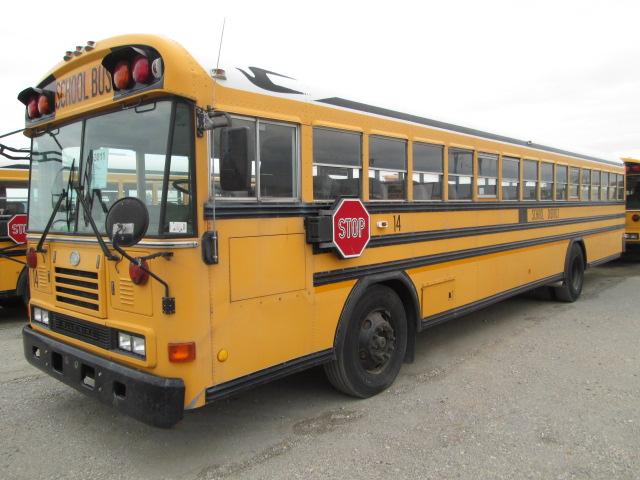 2001 BLUEBIRD 84 PASS BUS