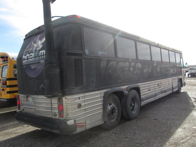 1986 MCI COACH BUS