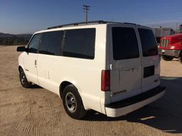 2001 GMC SAFARI SLE