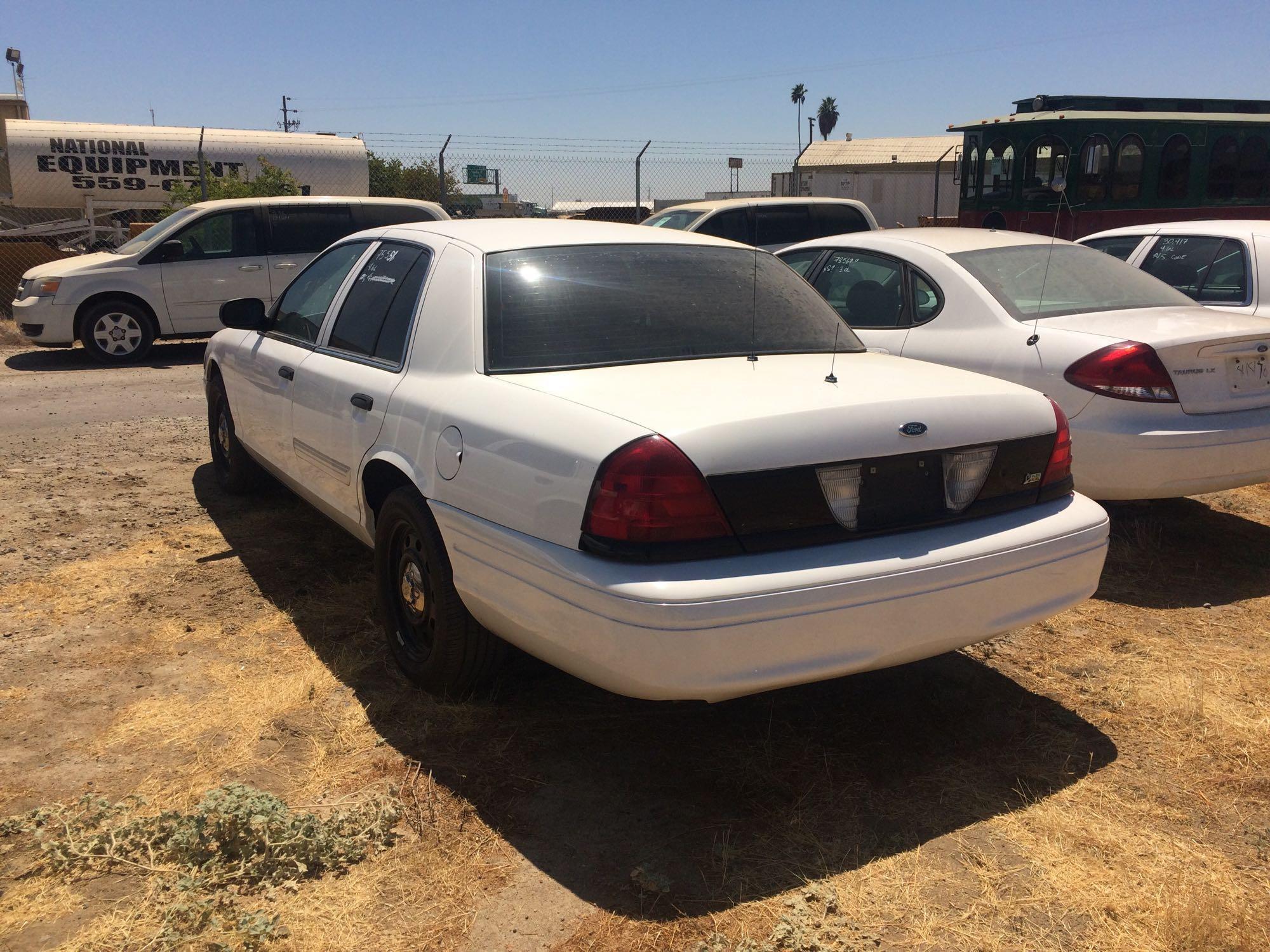 2011 FORD CROWN VIC