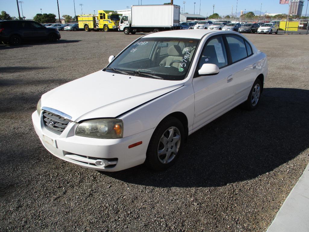 2004 HYUNDAI ELANTRA