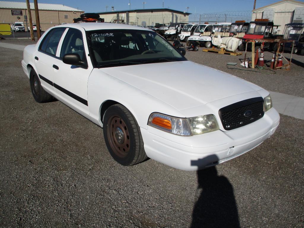 2011 FORD CROWN VIC