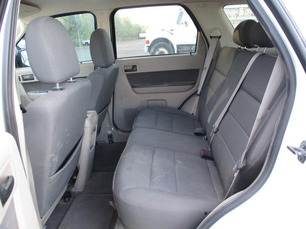 2009 FORD ESCAPE