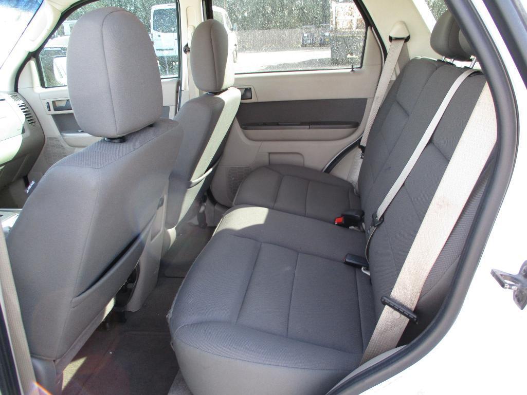 2009 FORD ESCAPE