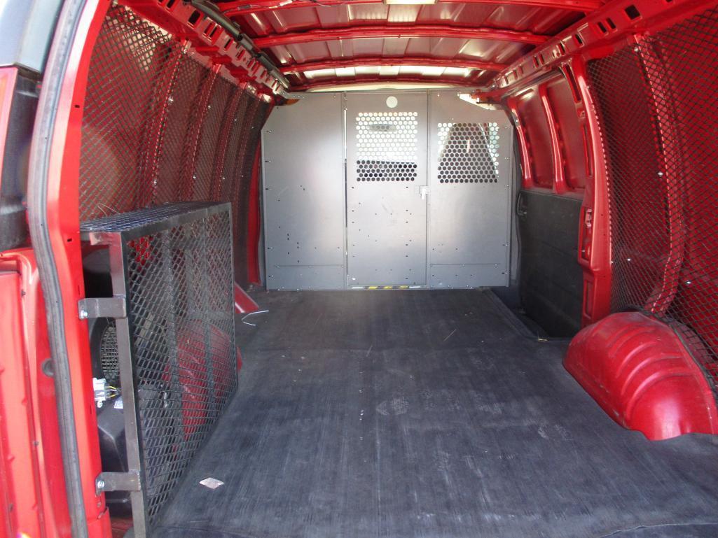 2009 CHEV 2500 CARGO VAN