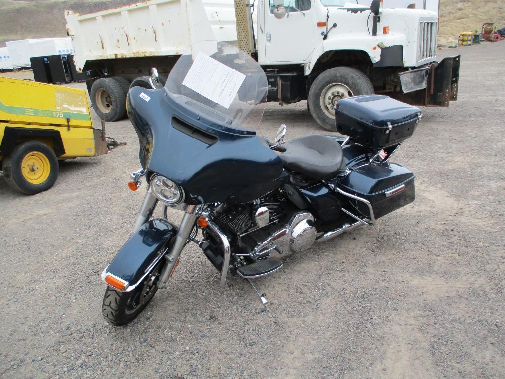 2014 HARLEY POLICE