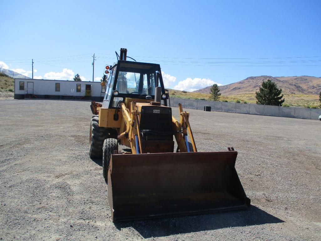 CASE 580C BACKHOE