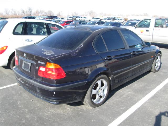 2000 BMW 323