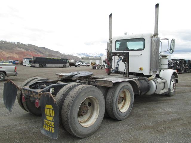 2005 PETERBILT 373