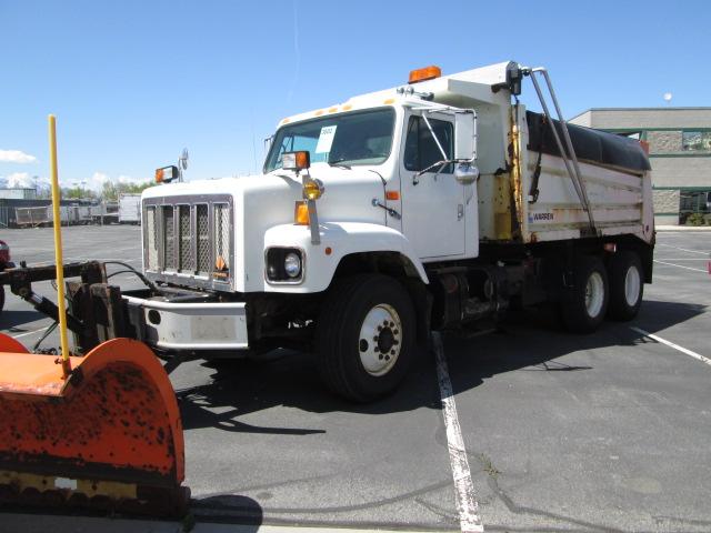 1999 INTL 2674 DUMP