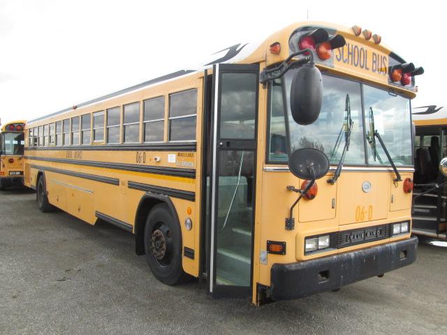 2006 BLUEBIRD 84 PASS BUS