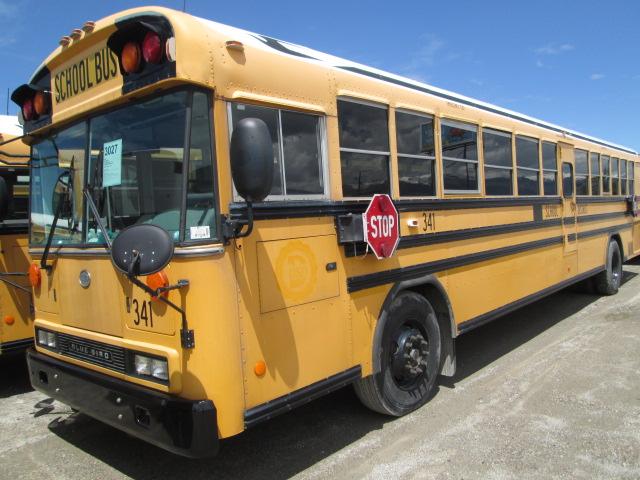 2009 BLUEBIRD 84 PASS BUS