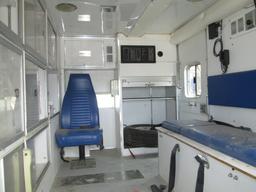 1992 FORD F350 AMBULANCE