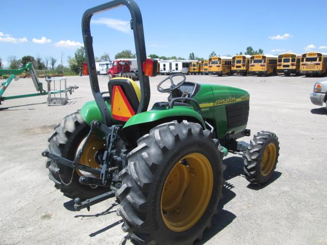 JOHN DEERE 4400 TRACTOR