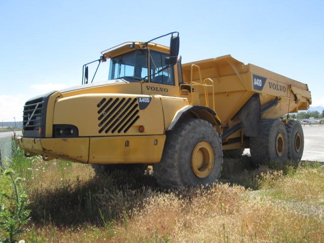 2002 VOLVO A40D DUMP TRUCK