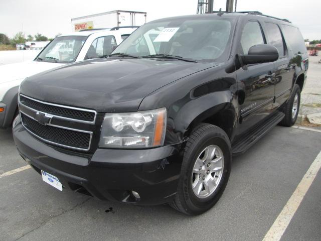 2010 CHEV SUBURBAN 4X4