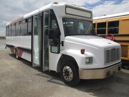 2000 FREIGHTLINER 33 PASS BUS