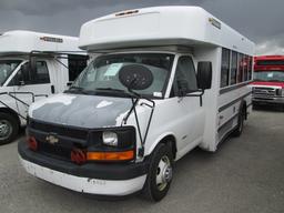 2007 CHEV SHUTTLE BUS