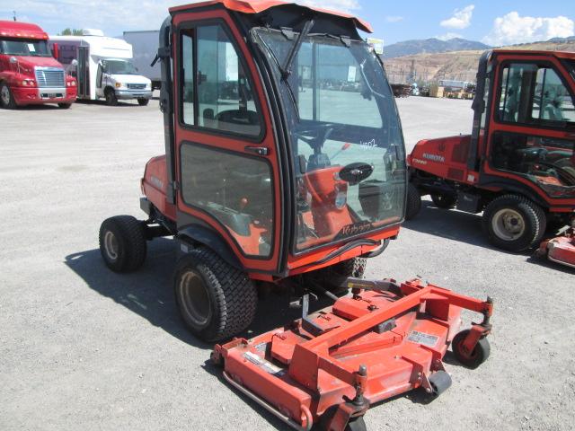 KUBOTA F3080 MOWER