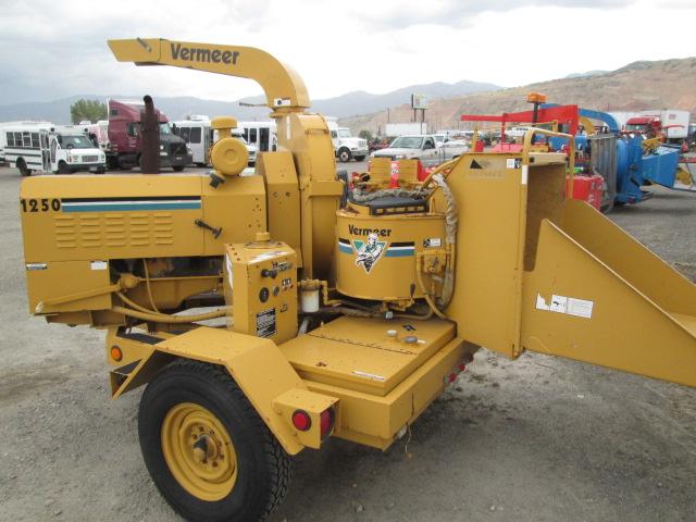 1995 VERMEER 1250 CHIPPER