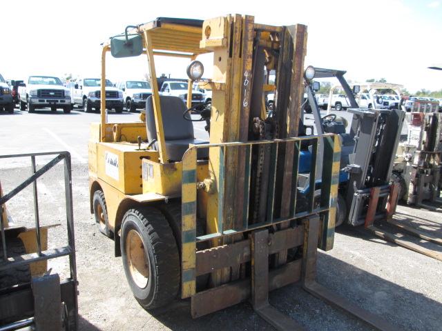 ALLIS CHALMERS FORKLIFT