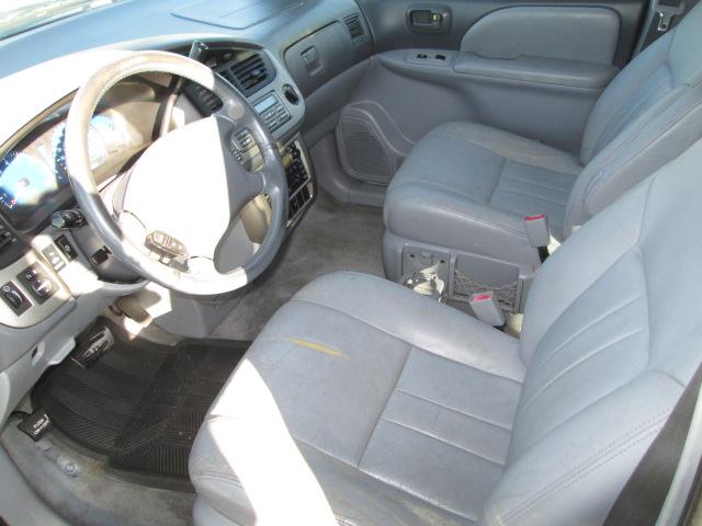 2002 TOYOTA SIENNA