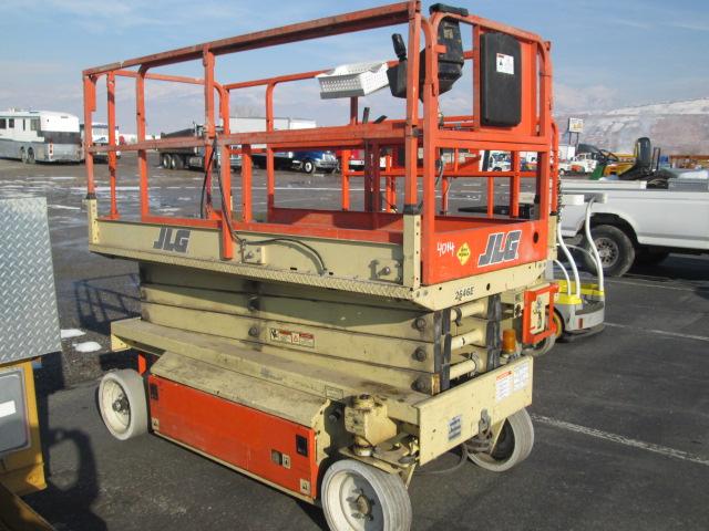 JLG 2646E