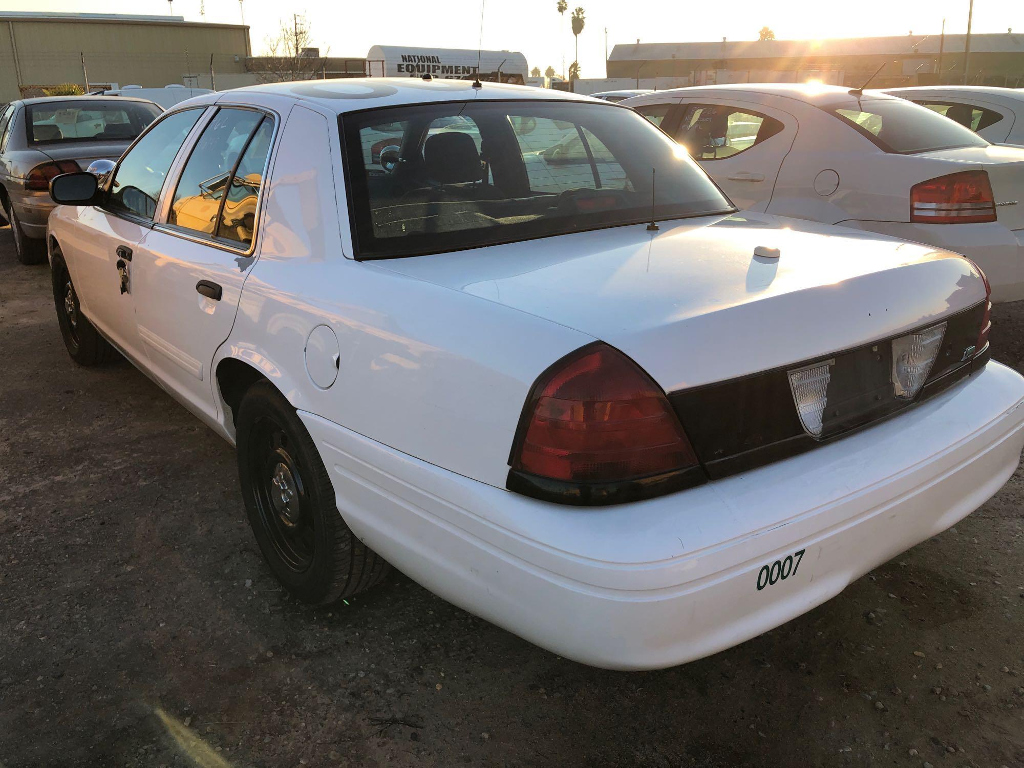 2010 FORD CROWN VIC