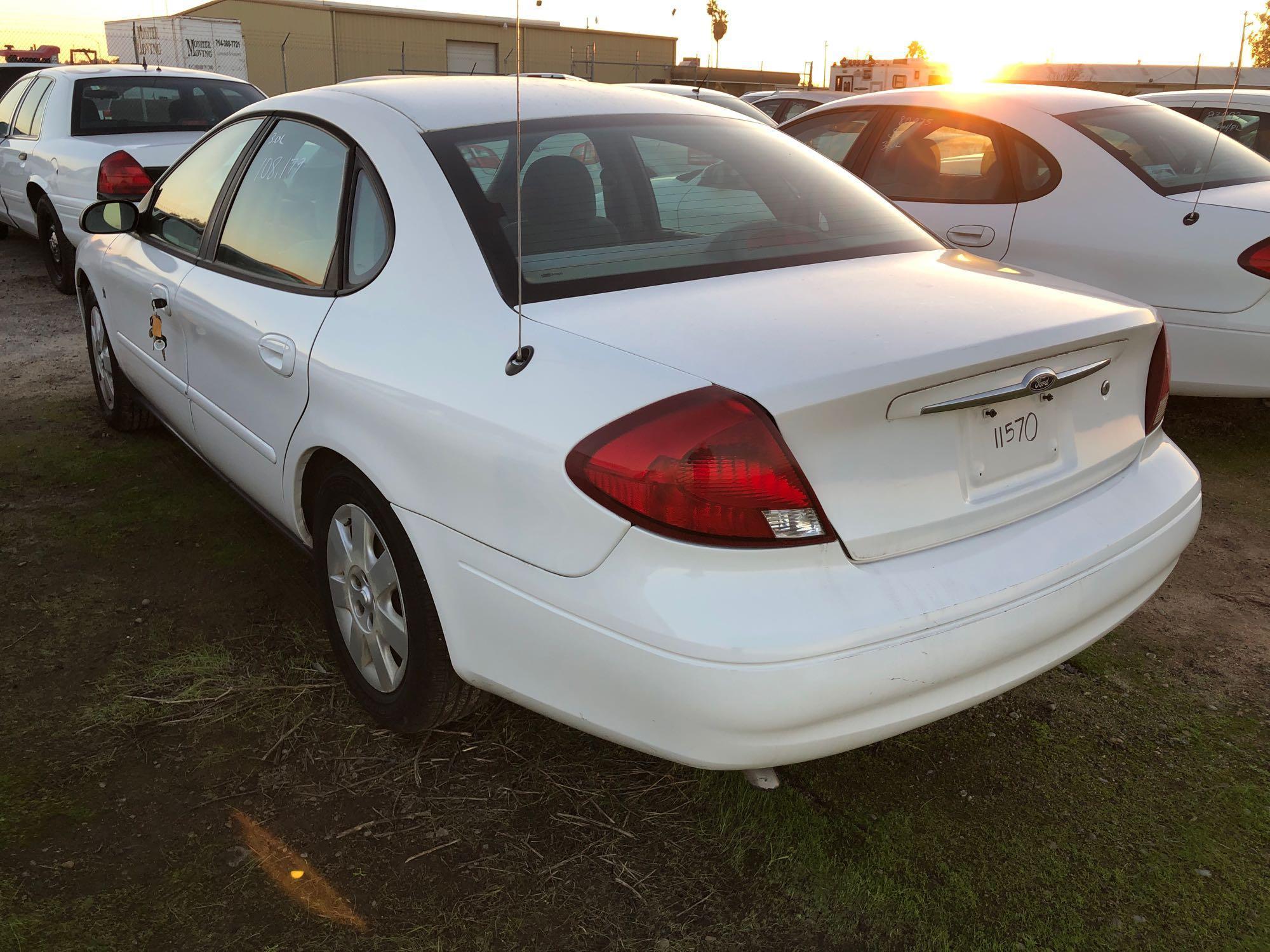 2001 FORD TAURUS