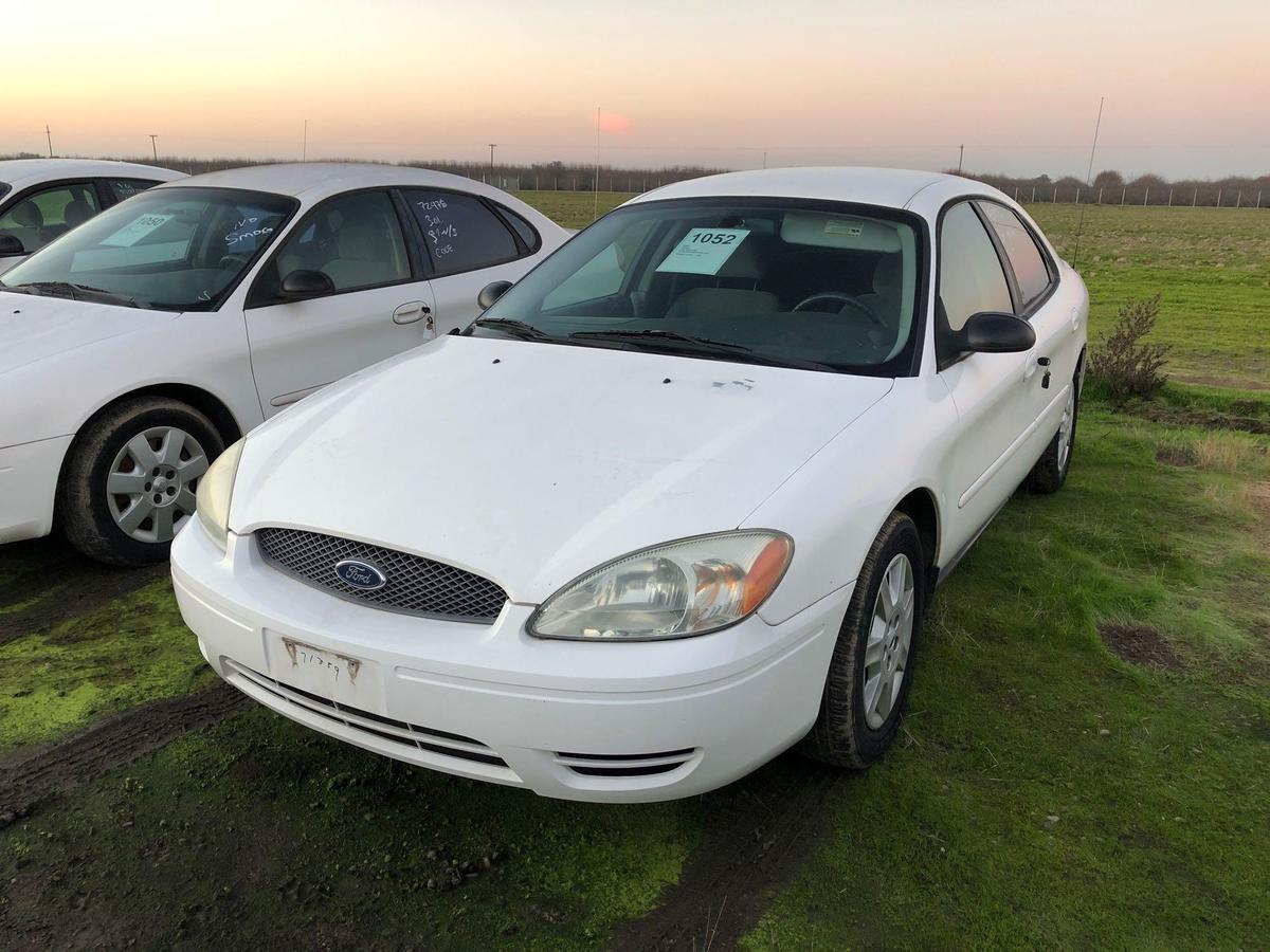 2007 FORD TAURUS SE