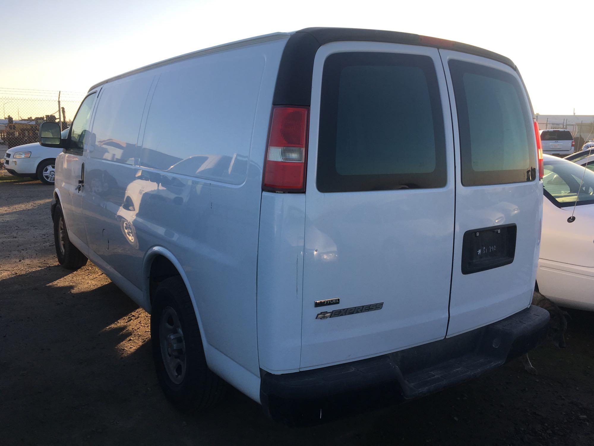 2008 CHEV EXPRESS CARGO VAN