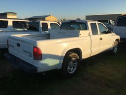 2004 DODGE DAKOTA SXT