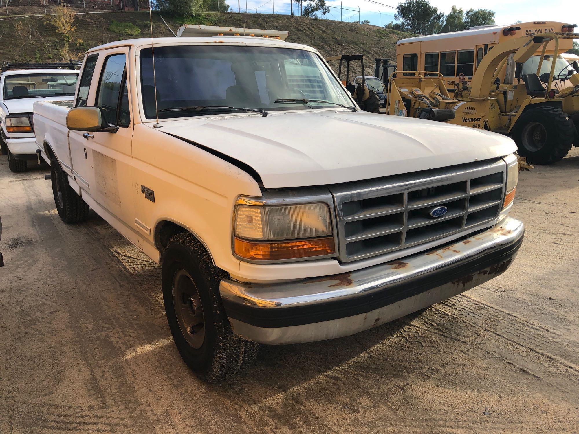 1993 FORD F150 XLT - DEALERS / DISMANTLERS ONLY!