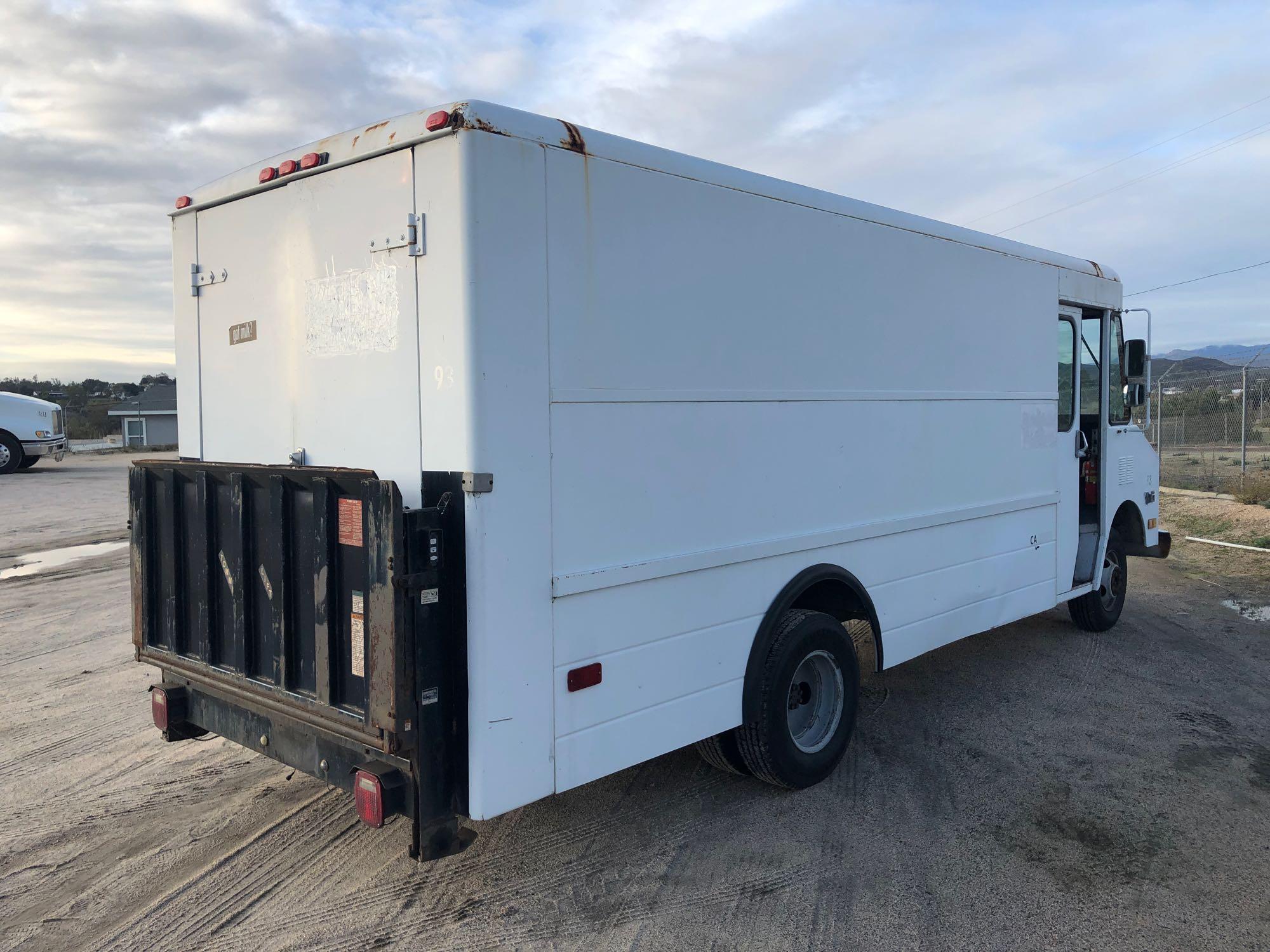 1993 GMC VALUE VAN 35 - DEALERS / DISMANTLERS ONLY!