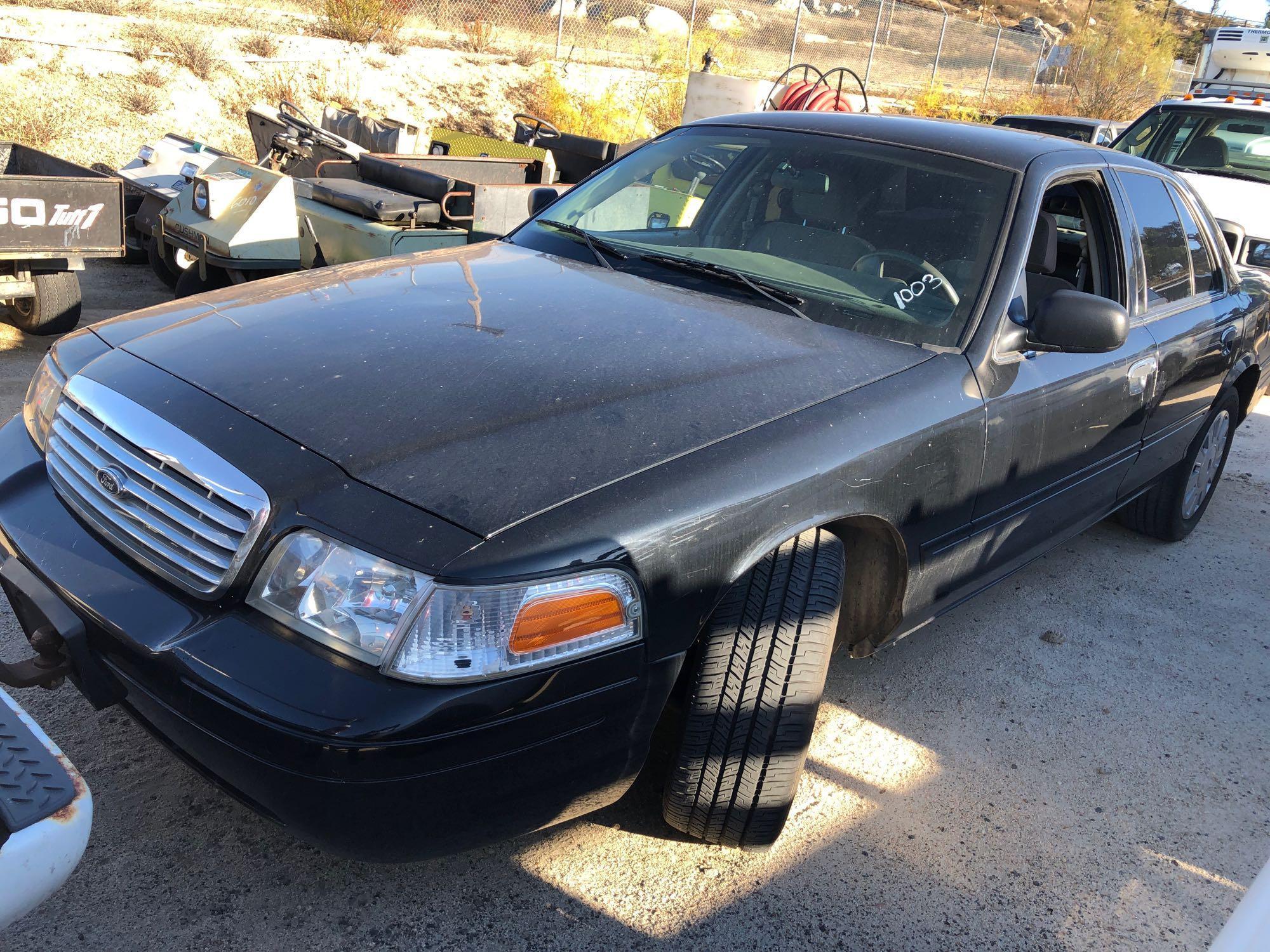 2006 FORD CROWN VICTORIA