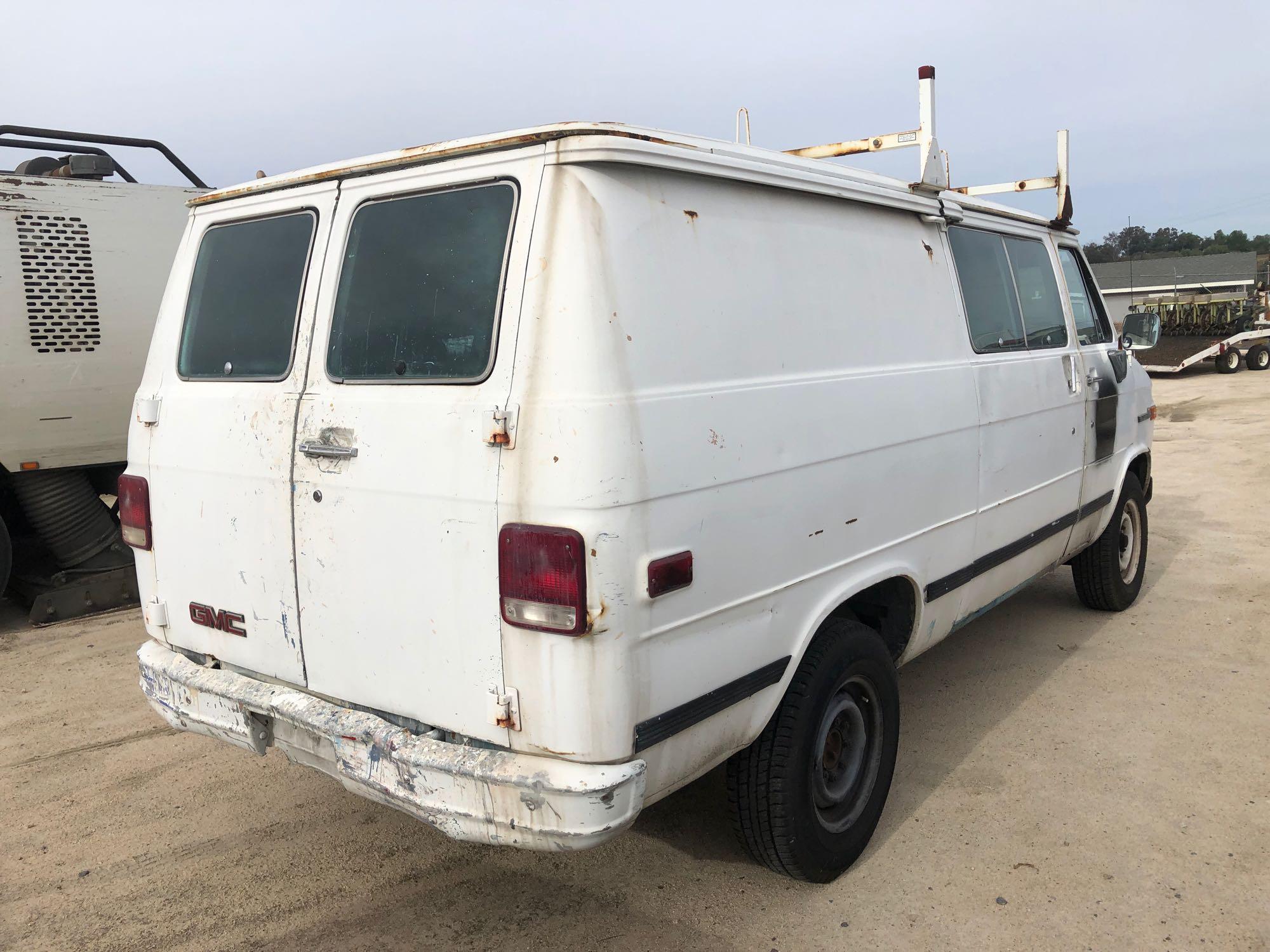 1992 GMC CARGO VAN