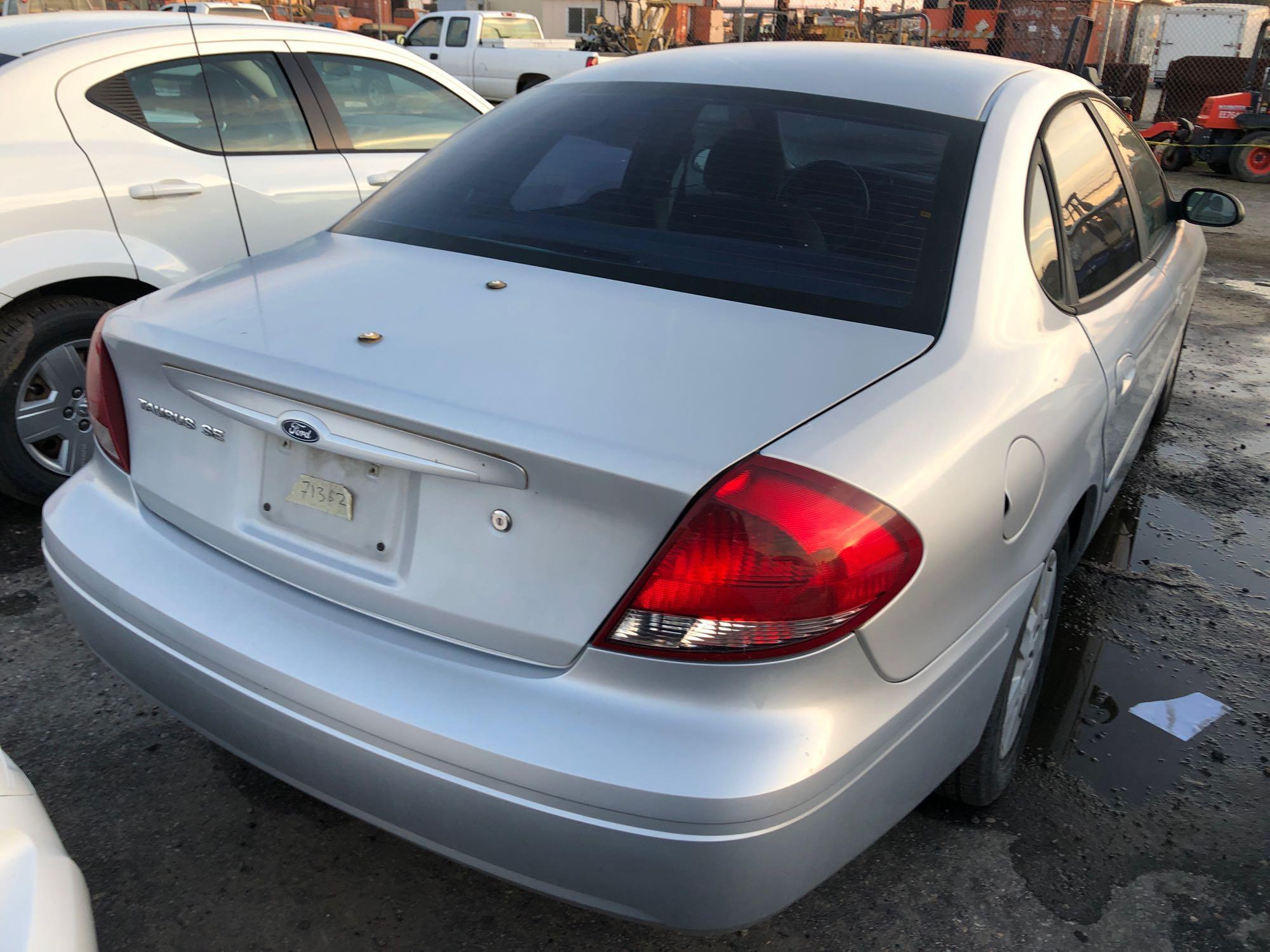 2007 FORD TAURUS SE