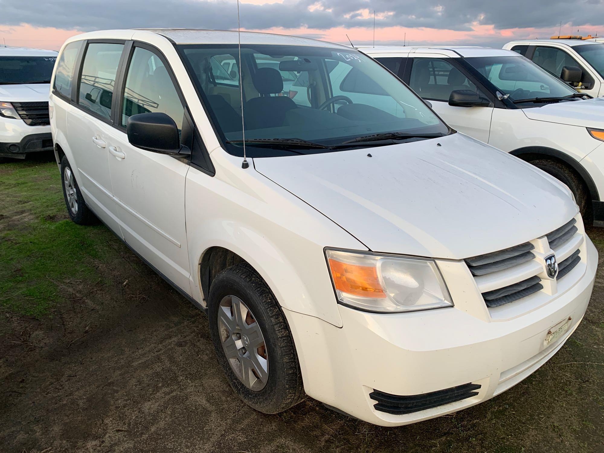 2010 DODGE GRAND CARAVAN SE