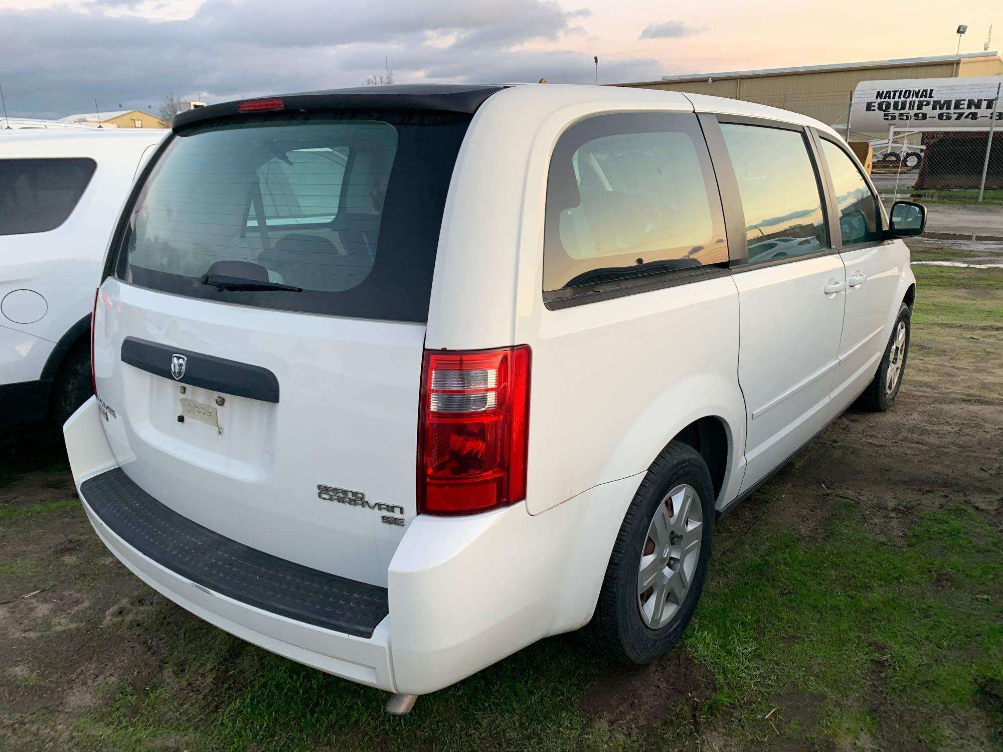 2010 DODGE GRAND CARAVAN SE