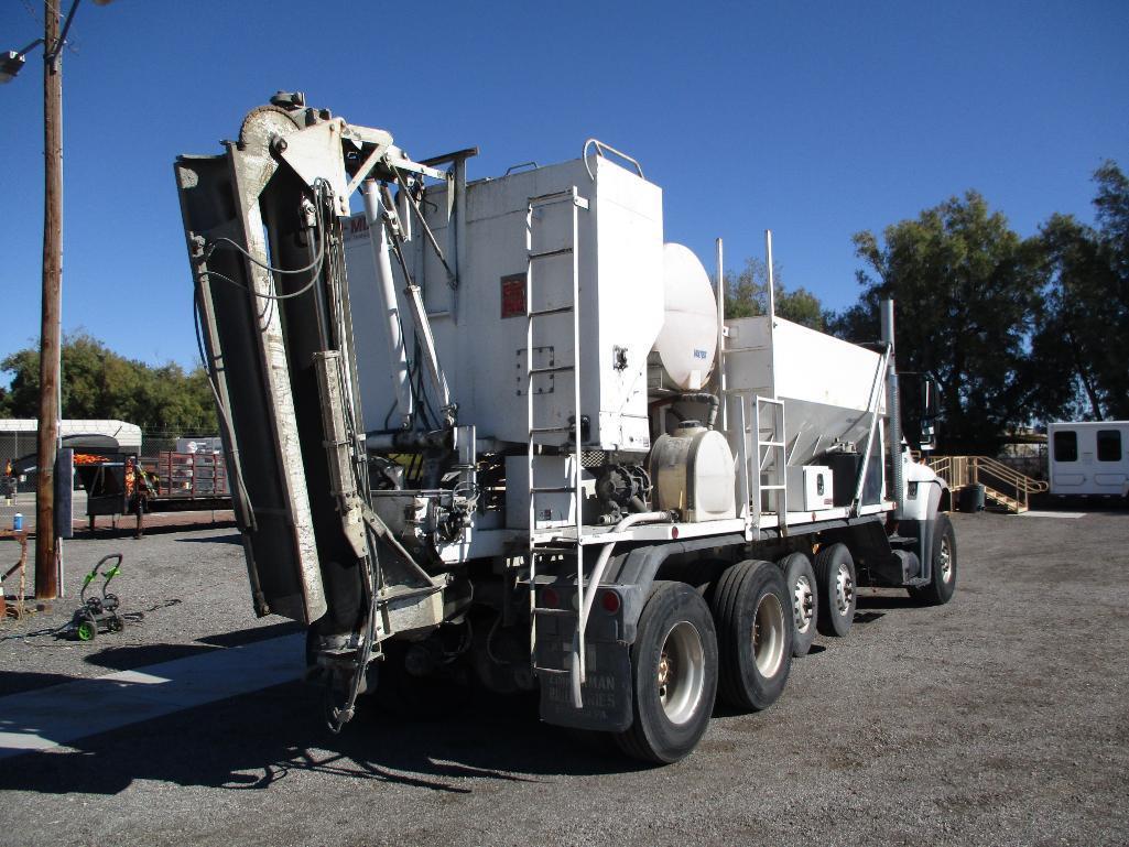 YEAR 2007 MAKE INTL MODEL 7700SFA BATCH TRUCK VIN 1HTTVAHT97J477195 DESCRIPTION CUMMINS AUTO TRANS