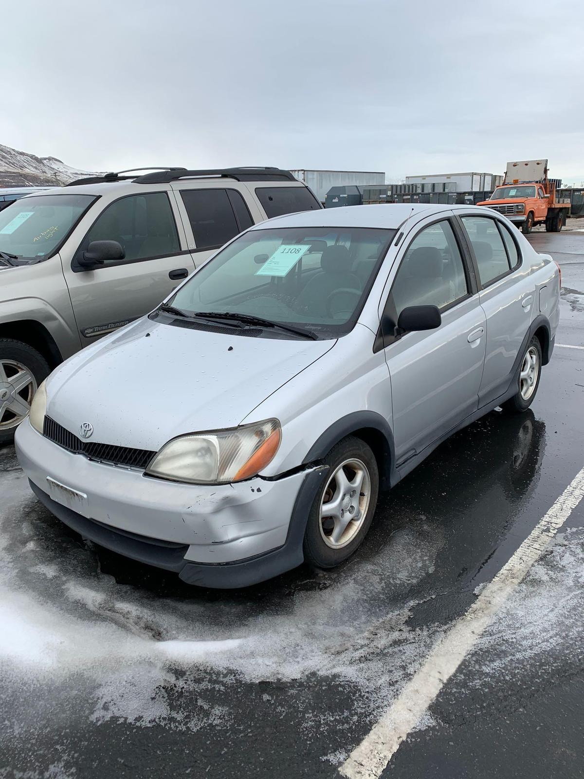 2001 TOYOTA ECHO