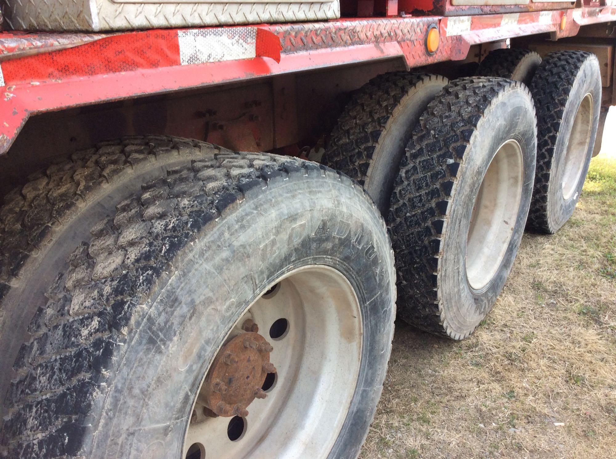 2007 FREIGHTLINER HYDRO VAC TRUCK TRI DRIVE