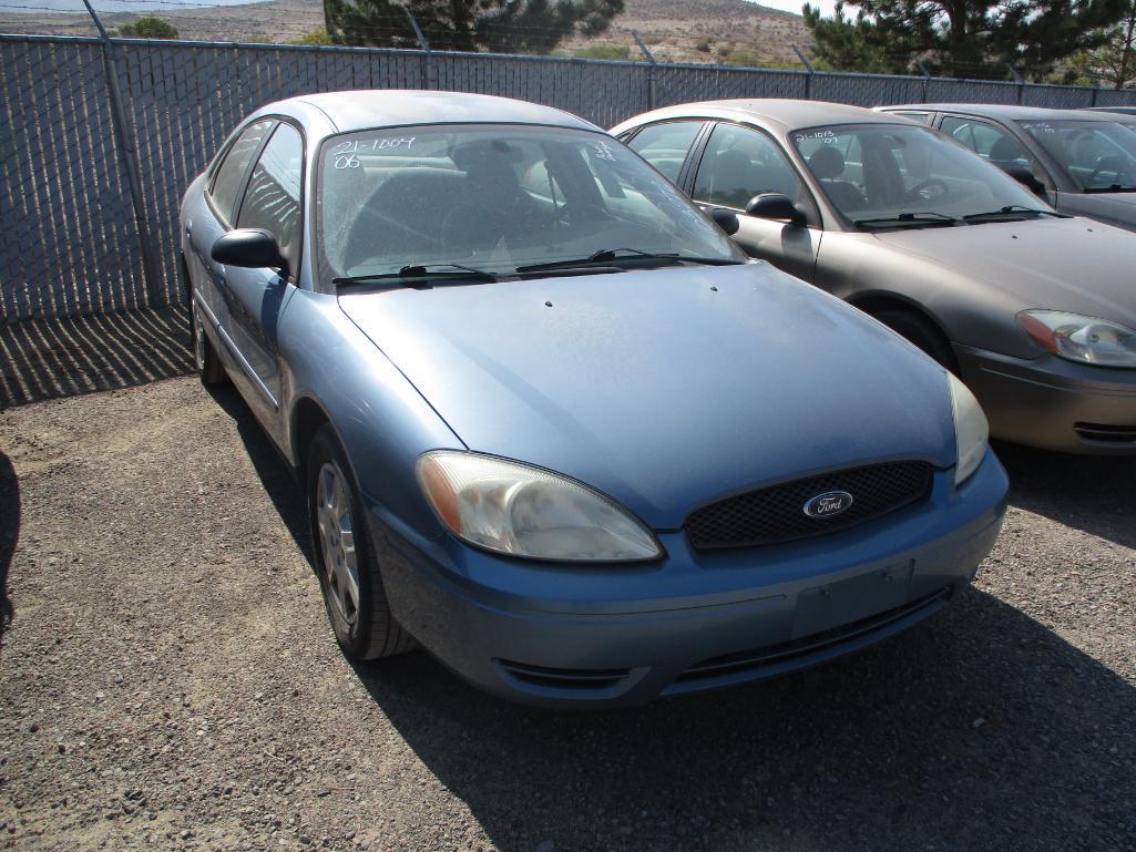 2006 FORD TAURUS