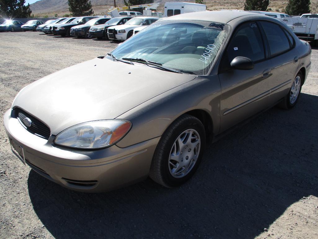 2006 FORD TAURUS SE