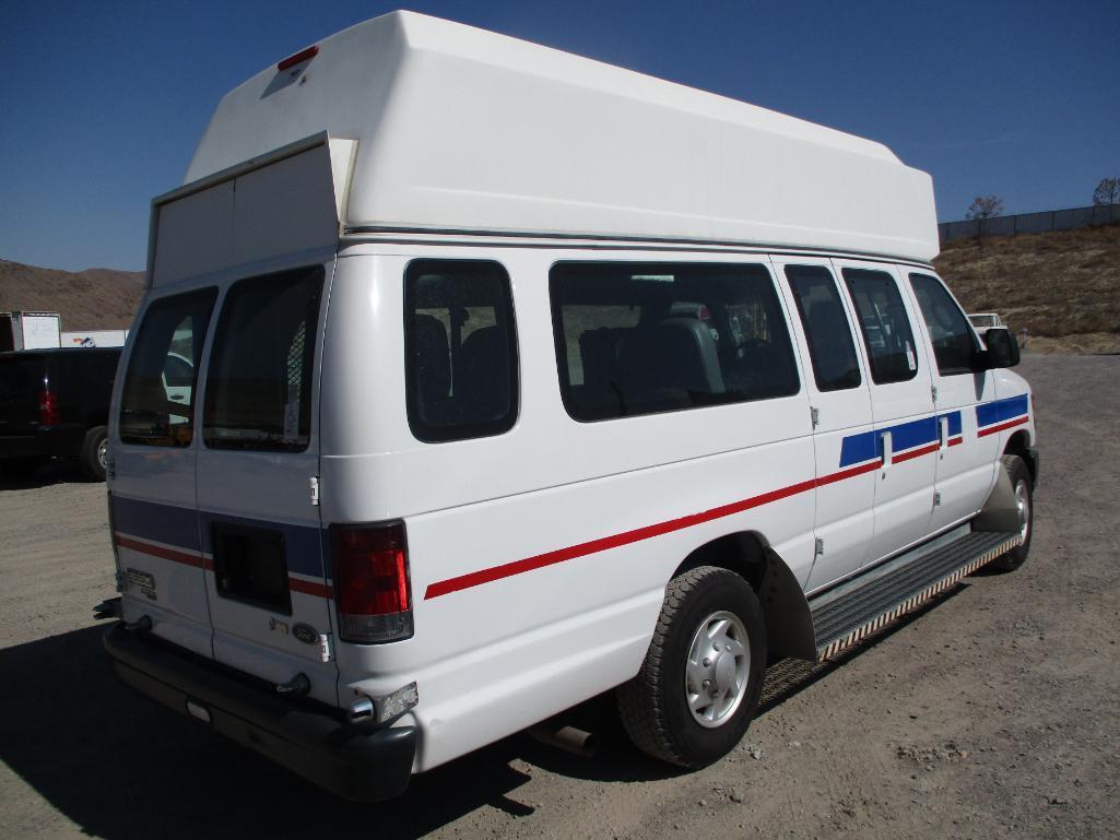 2012 FORD E-350 HIGH CUBE VAN