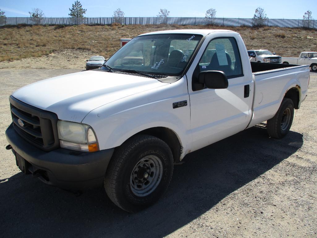 2004 FORD F-250 XL PICKUP